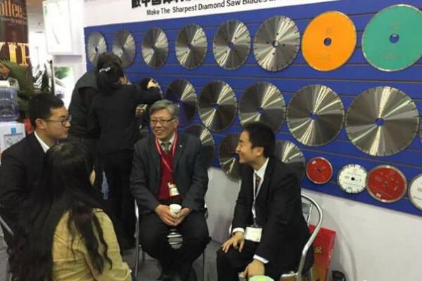 昌利大理石鋸片廈門(mén)展會(huì)會(huì)談