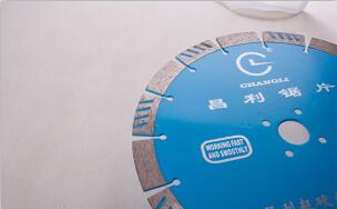 金剛石鋸片耐磨和鋒利度如何辯證 金剛石鋸片耐磨和鋒利度如何辯證